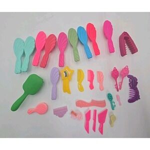 29 Barbie (?) Trolls (?) My Little Pony Plastic Doll Brushes Combs Toy Lot